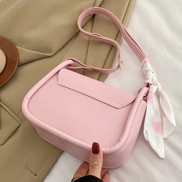 Mini heart purse - Picture 2 of 4